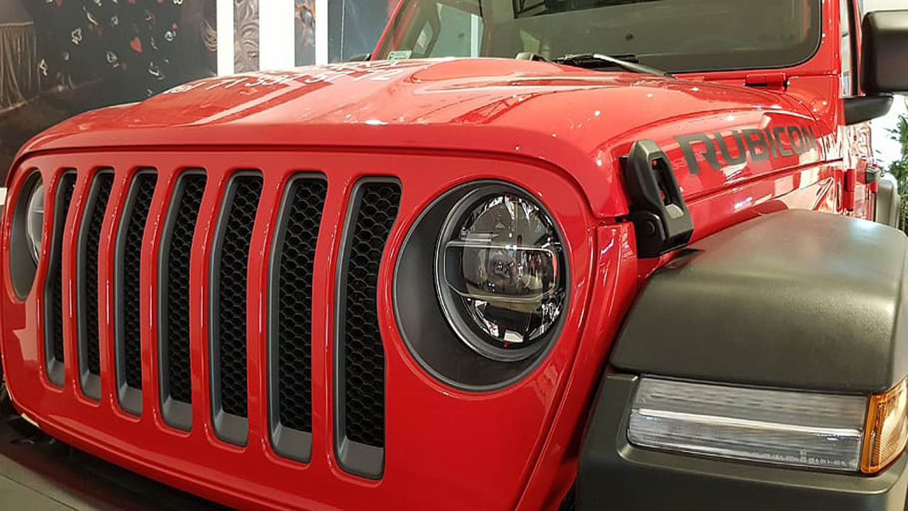 How to Choose a Front Bumper for Your Jeep